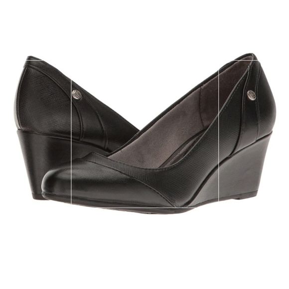 Brand New Life Stride Wedges - Picture 1 of 7